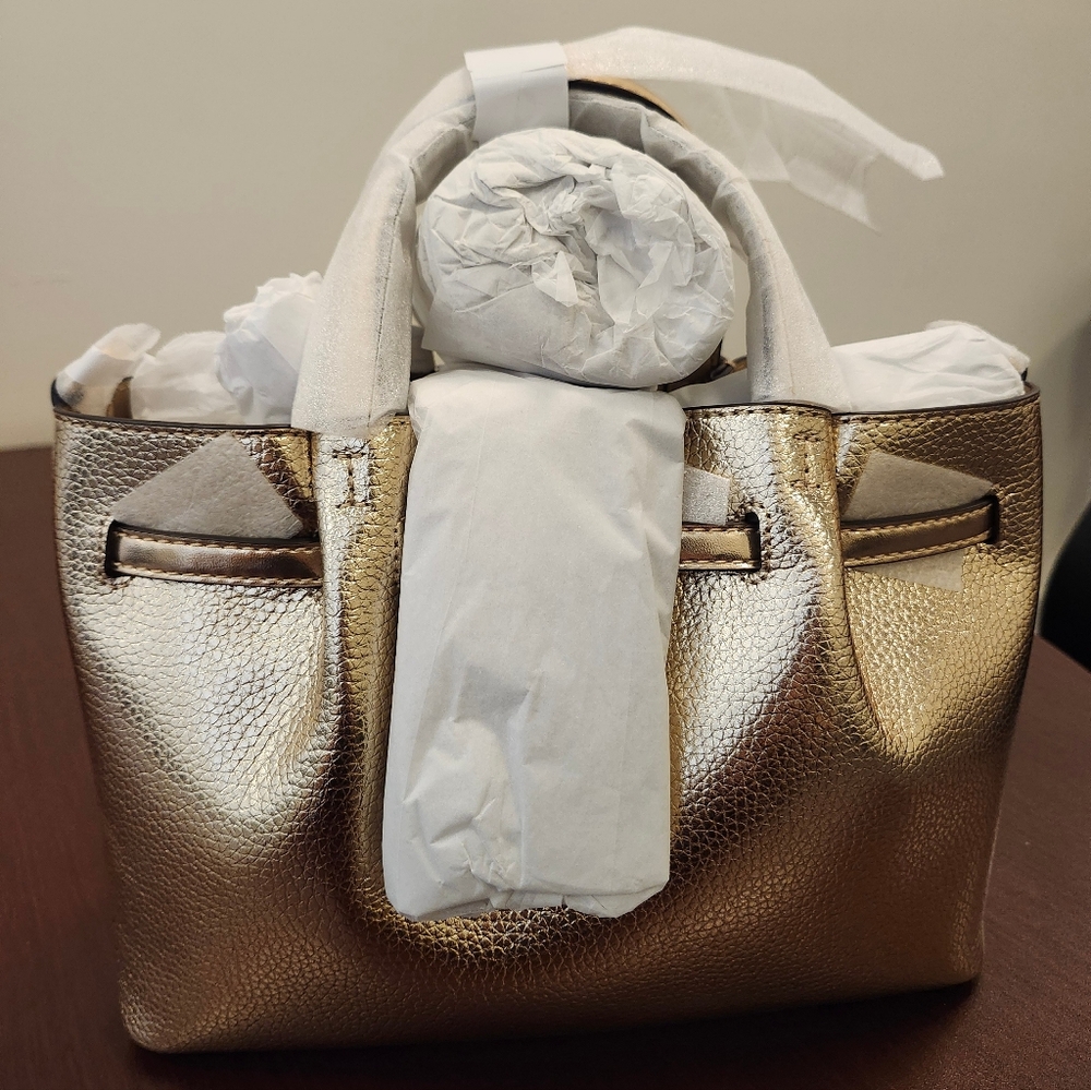 NWT Michael Kors Gold Carson Medium Metallic Pebbled Leather Satchel - Picture 6 of 7